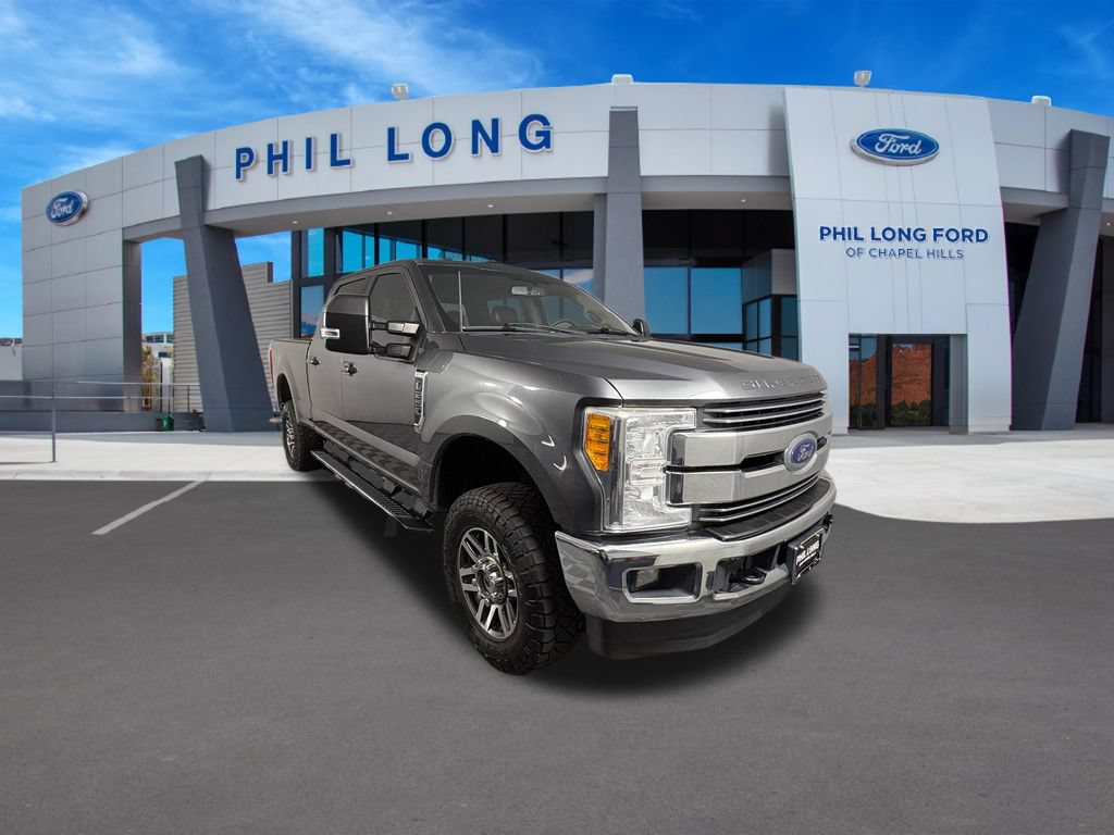 Used 2017 Ford F250 Lariat w/ Lariat Value Package AWD/4WD image 5