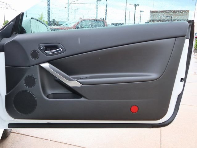 Used 2009 Pontiac G6 GXP w/ Sun And Sound Plus Package FWD image 11