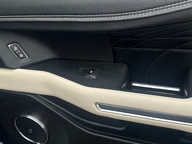 Used 2019 Ford Expedition Max Platinum RWD image 24