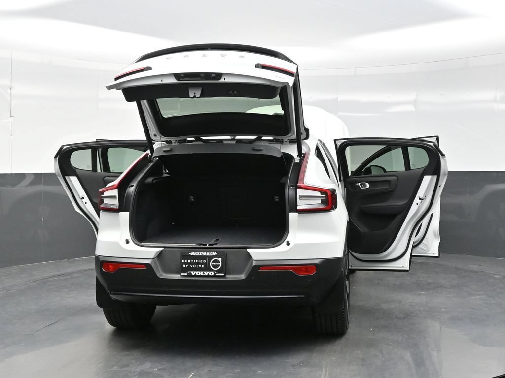 Used 2023 Volvo C40 P8 Recharge Ultimate AWD/4WD image 43