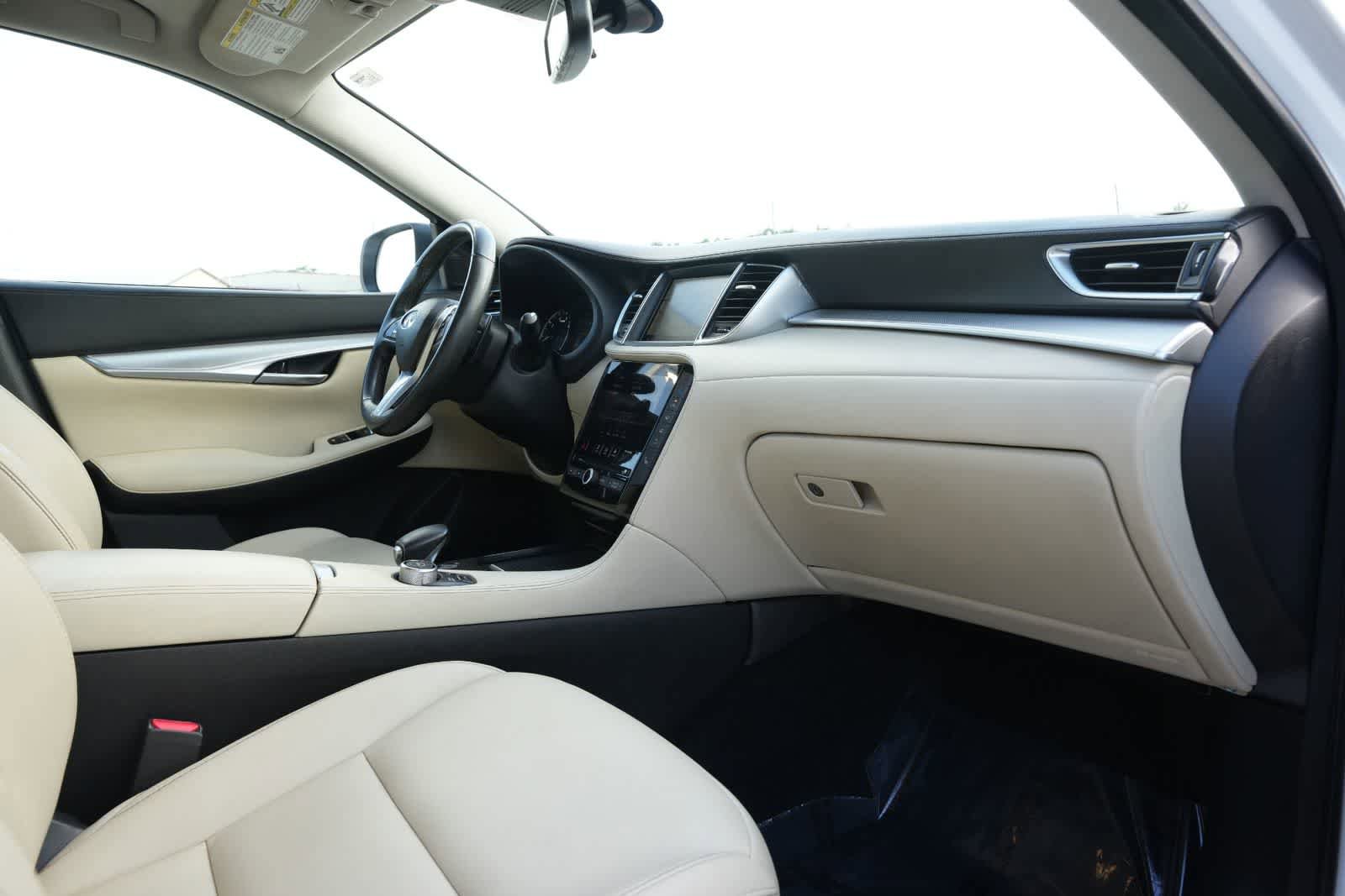 Used 2020 INFINITI QX50 Luxe w/ Navigation Package AWD/4WD image 20