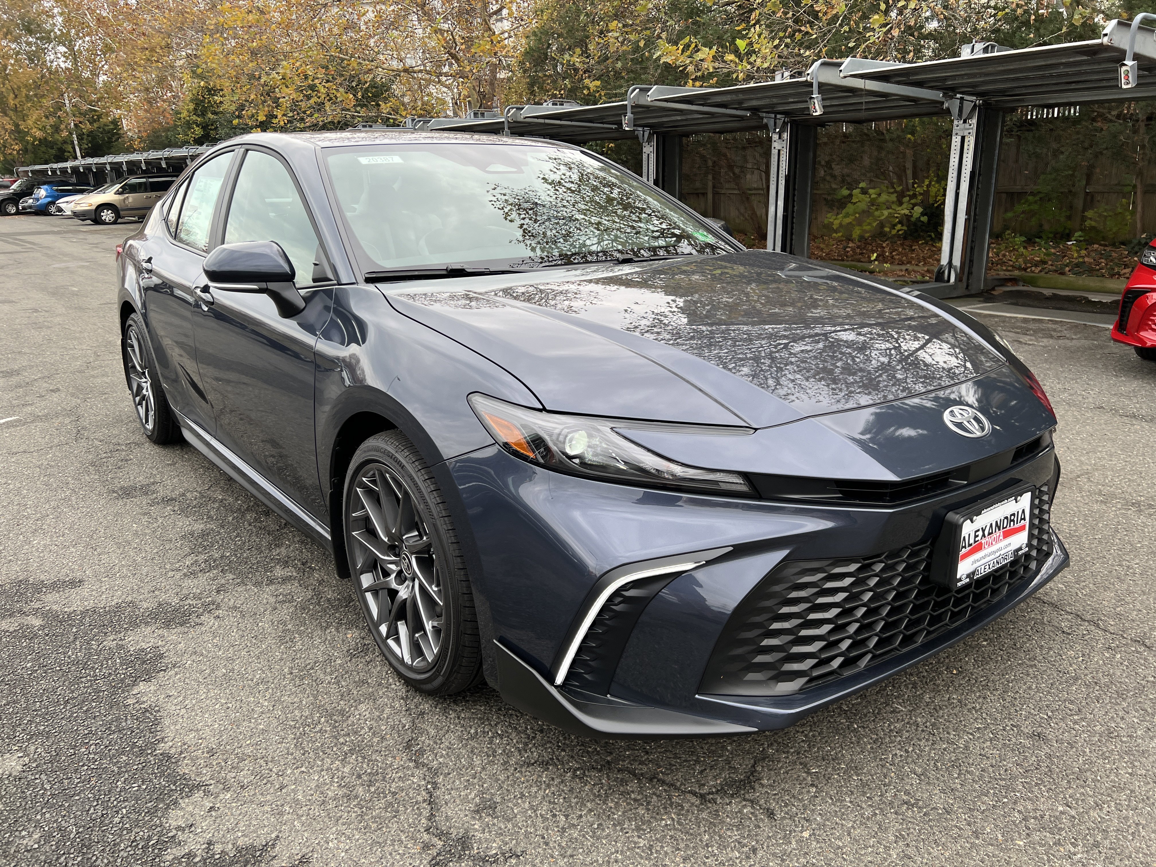 New 2026 Toyota Camry SE image 3