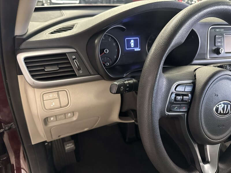 Used 2016 Kia Optima LX w/ LX Convenience Package FWD image 17