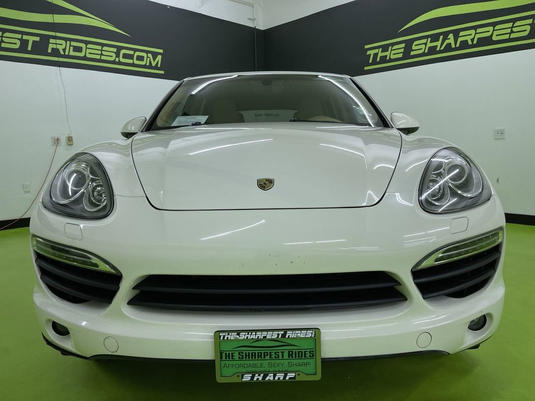 Used 2011 Porsche Cayenne S image 3