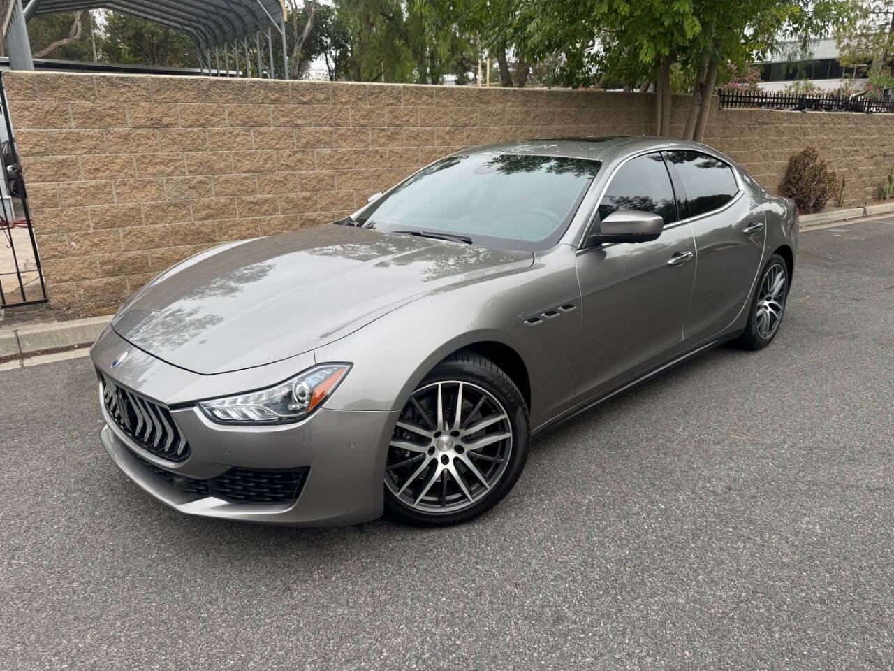 Used 2019 Maserati Ghibli S RWD image 2
