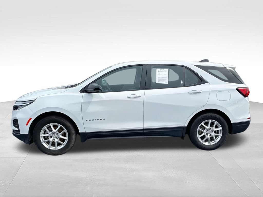 Used 2023 Chevrolet Equinox LS FWD image 5