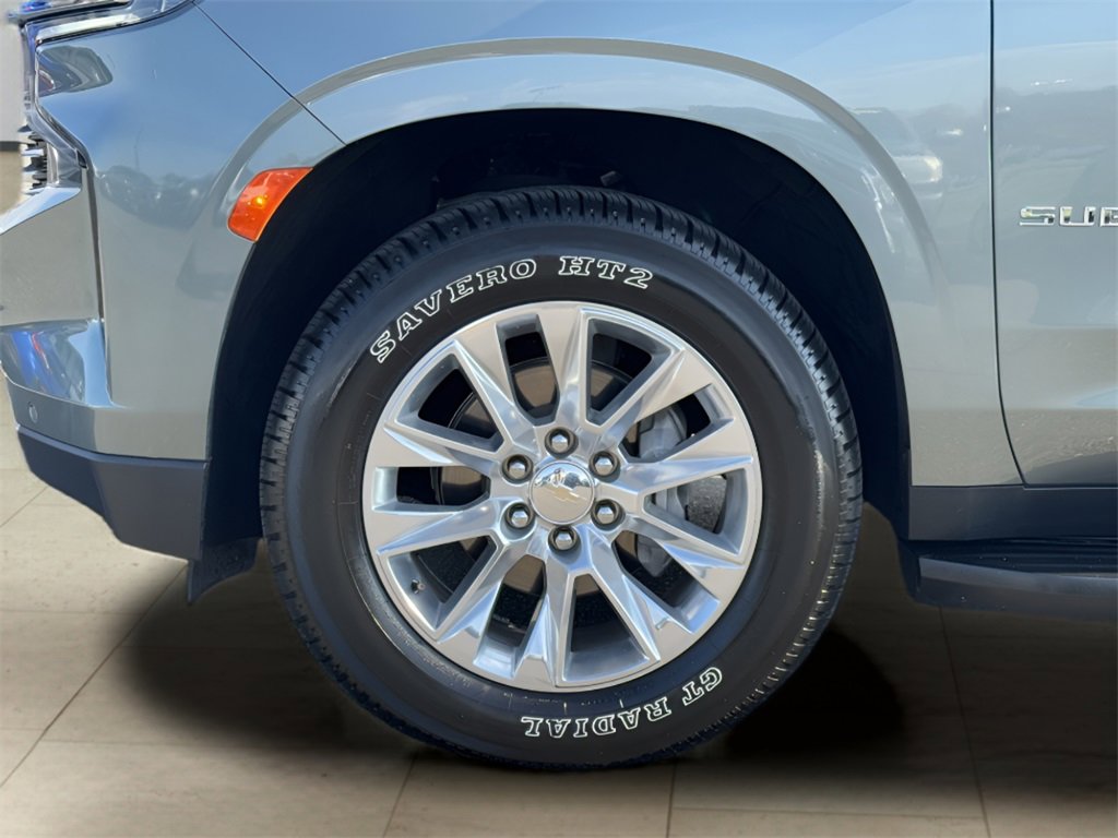 Used 2023 Chevrolet Suburban Premier image 42
