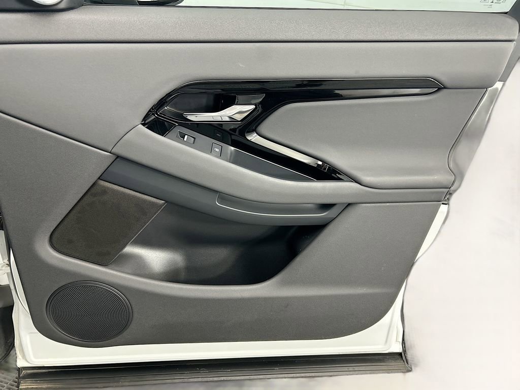 Certified 2025 Land Rover Range Rover Evoque S image 24
