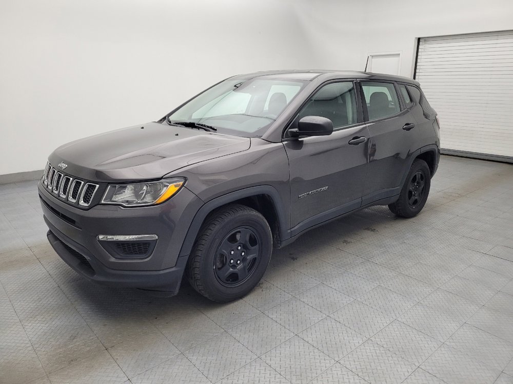 Used 2019 Jeep Compass Sport image 2