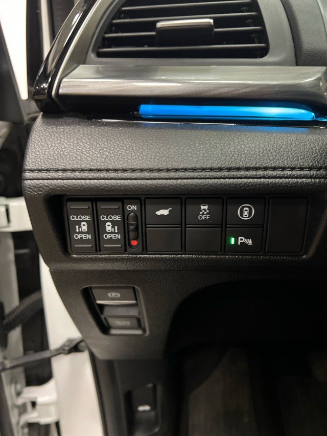 Used 2023 Honda Odyssey Elite image 31