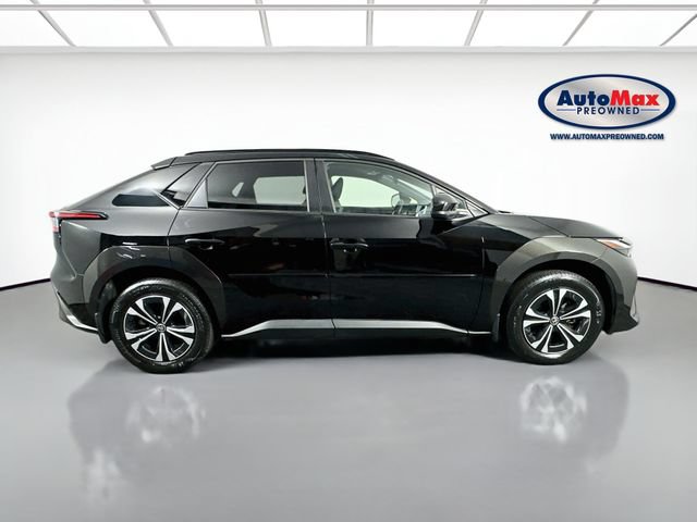 Used 2023 Toyota bZ4X AWD w/ Weather Package image 10
