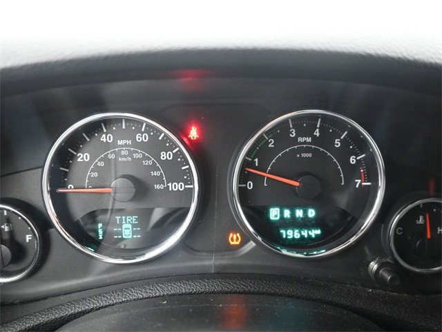 Used 2017 Jeep Wrangler Unlimited Sahara w/ Connectivity Group image 25