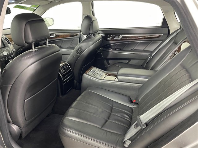 Used 2011 Hyundai Equus Ultimate image 20