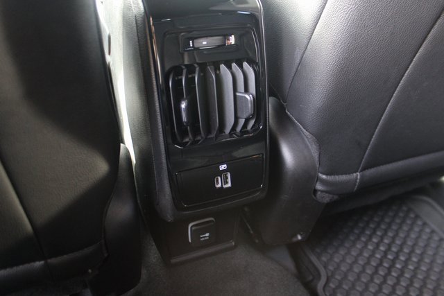 Used 2025 Jeep Compass Trailhawk w/ Trailhawk Elite Group image 31