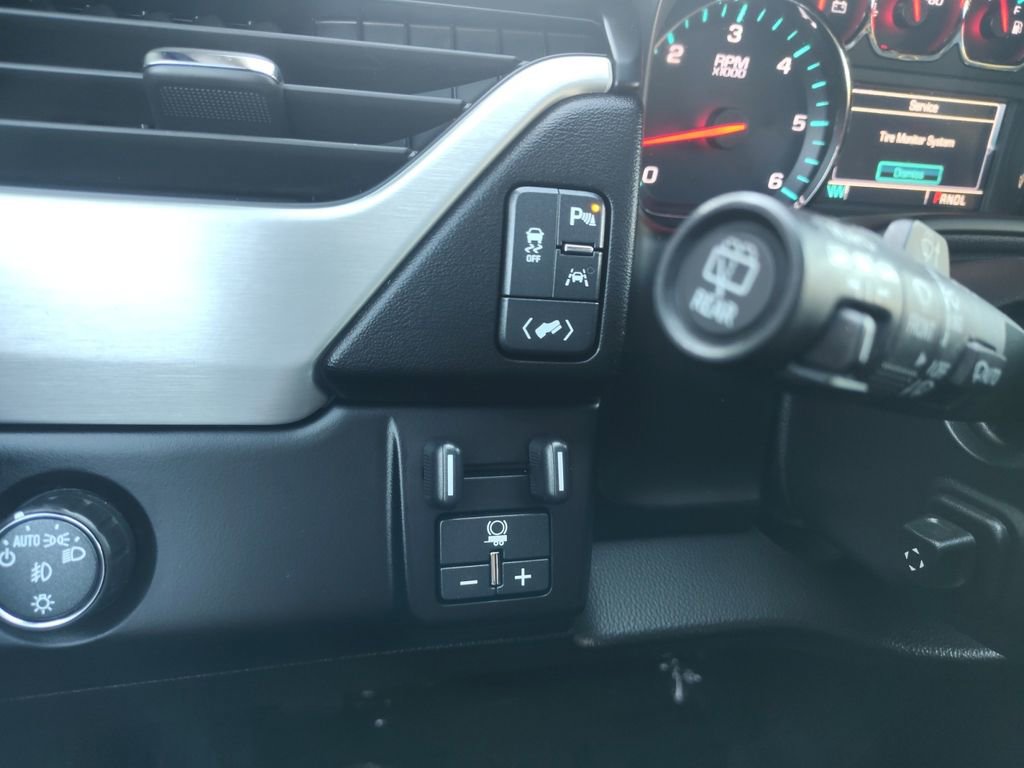 Used 2020 GMC Yukon SLT w/ Open Road Package image 10