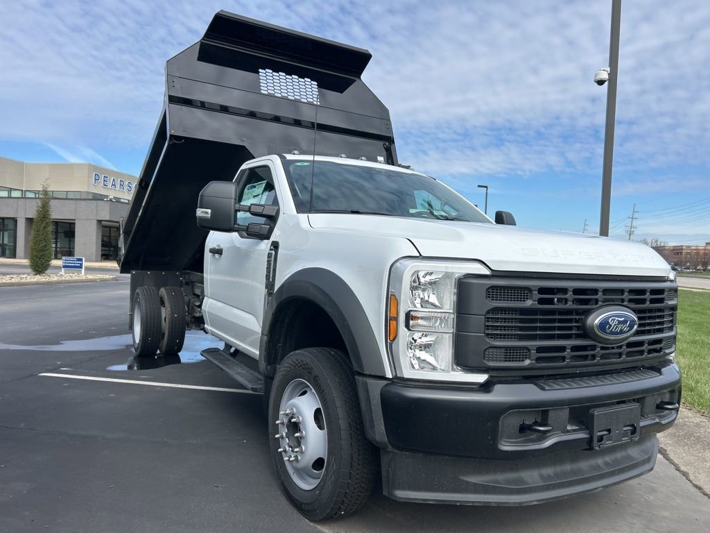 New 2026 Ford F550 4x4 Regular Cab Super Duty image 2