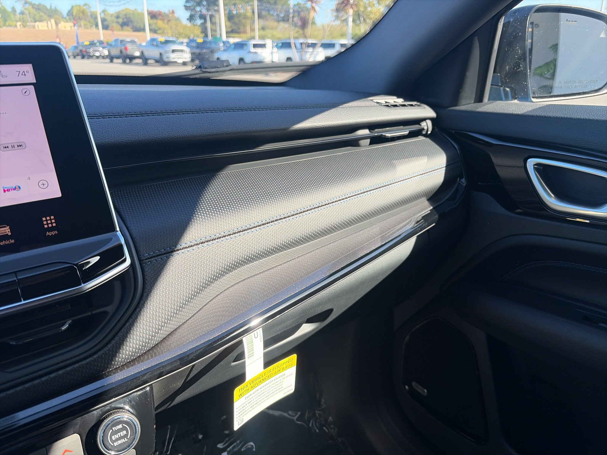 New 2026 Jeep Compass Limited AWD/4WD image 16