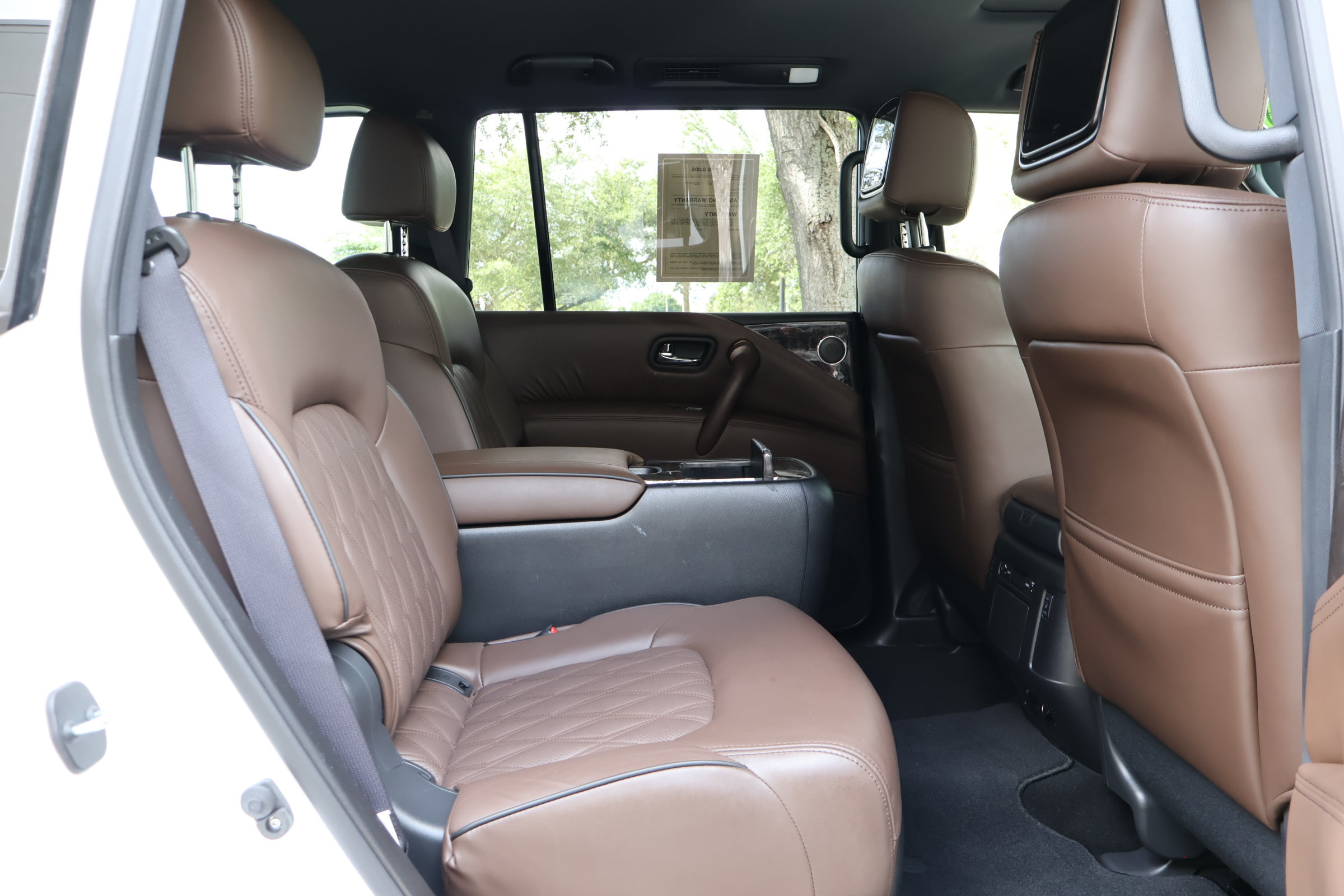 Used 2023 Nissan Armada Platinum w/ Captain's Chairs Package RWD image 24