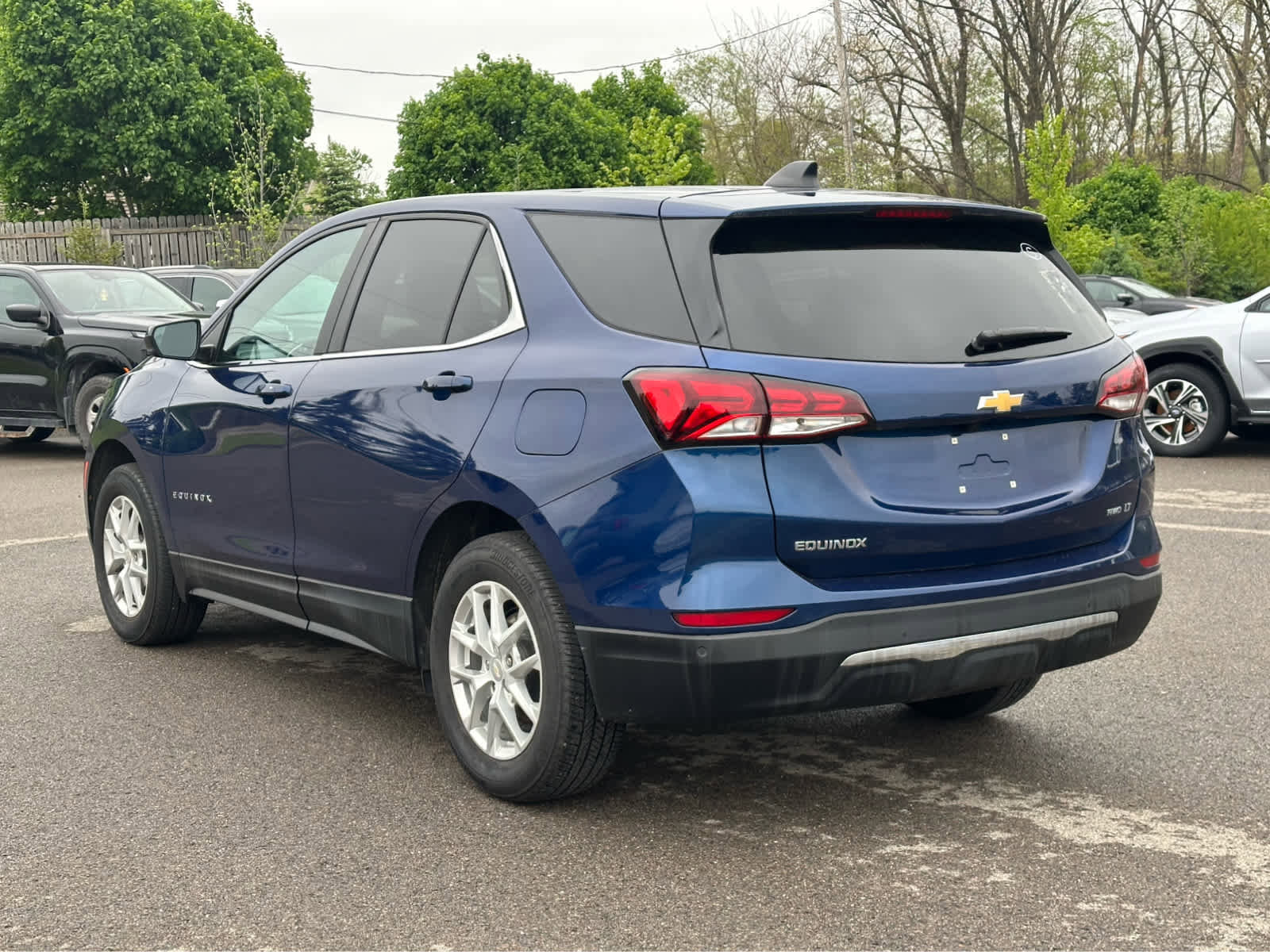 Used 2023 Chevrolet Equinox LT AWD/4WD image 5
