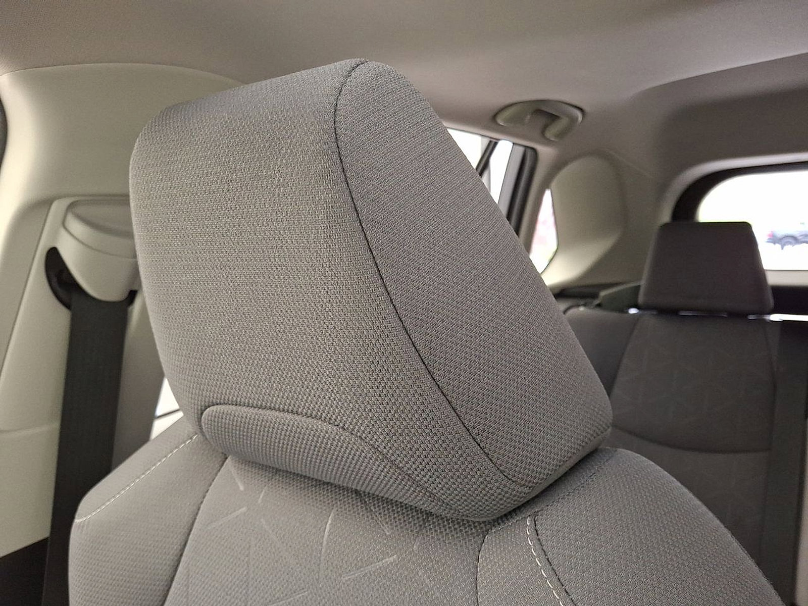 Certified 2019 Toyota RAV4 XLE w/ Convenience Package image 21