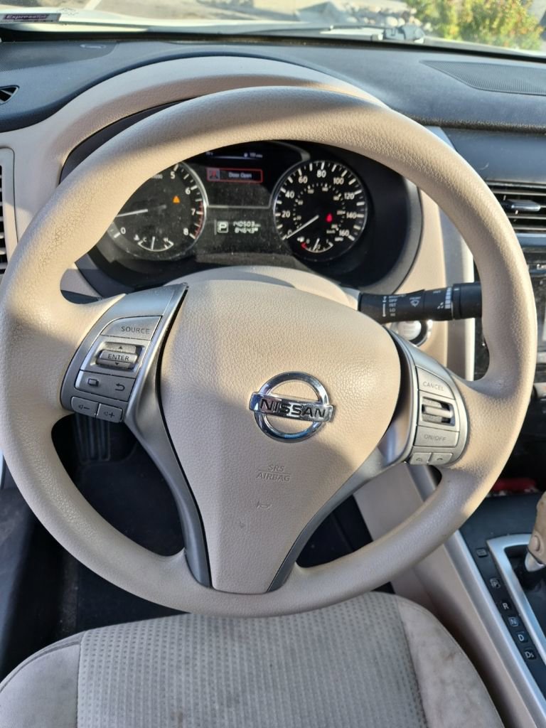 Used 2015 Nissan Altima 2.5 S w/ Power Driver Seat Package image 11