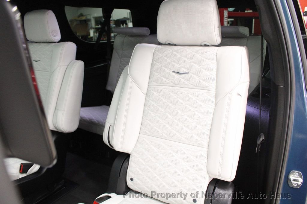 Used 2025 Cadillac Escalade ESV Sport Platinum w/ LPO, ONYX Package image 47