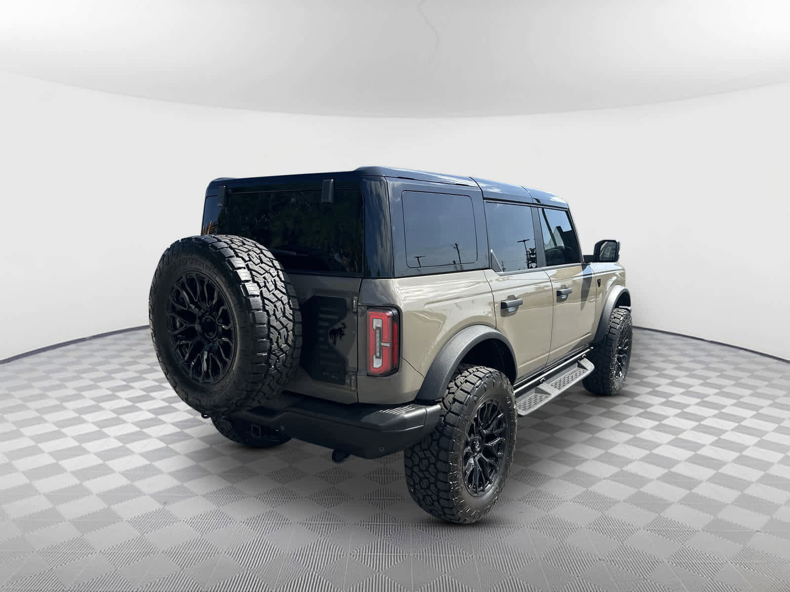 Used 2025 Ford Bronco Badlands AWD/4WD image 5