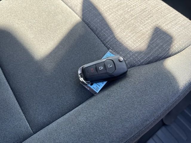 Used 2024 Ford F250 XLT w/ FX4 Off-Road Package image 5