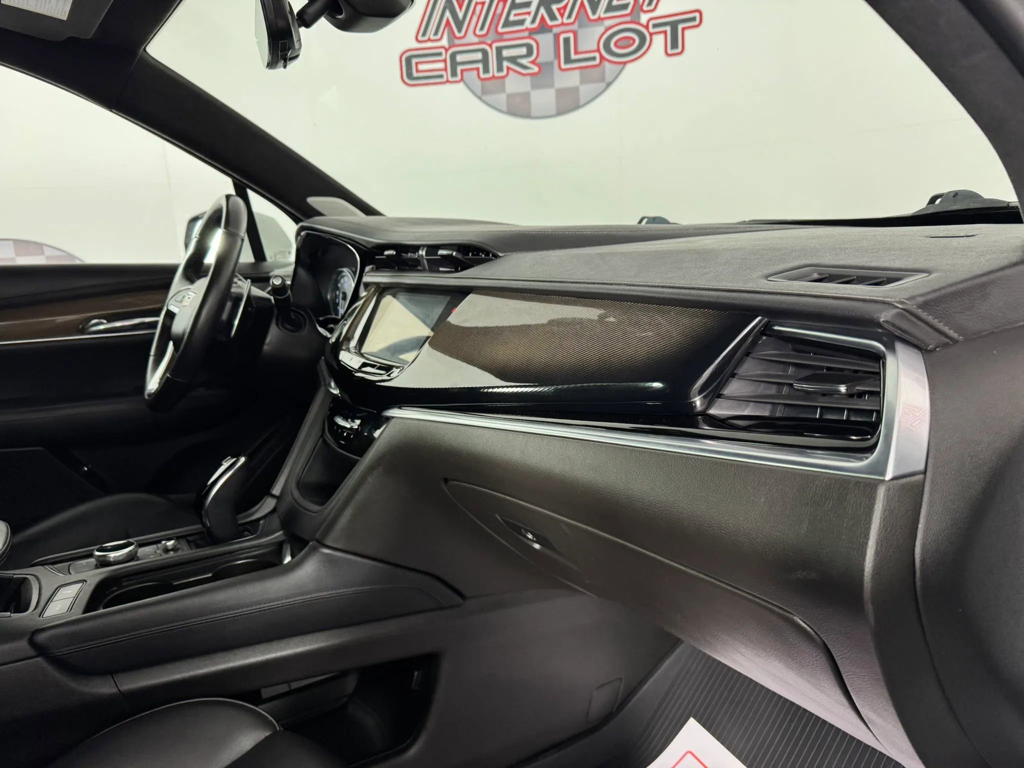 Used 2023 Cadillac XT6 Sport w/ Platinum Package AWD/4WD image 12