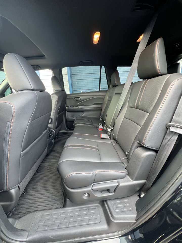 Used 2022 Honda Pilot TrailSport image 11