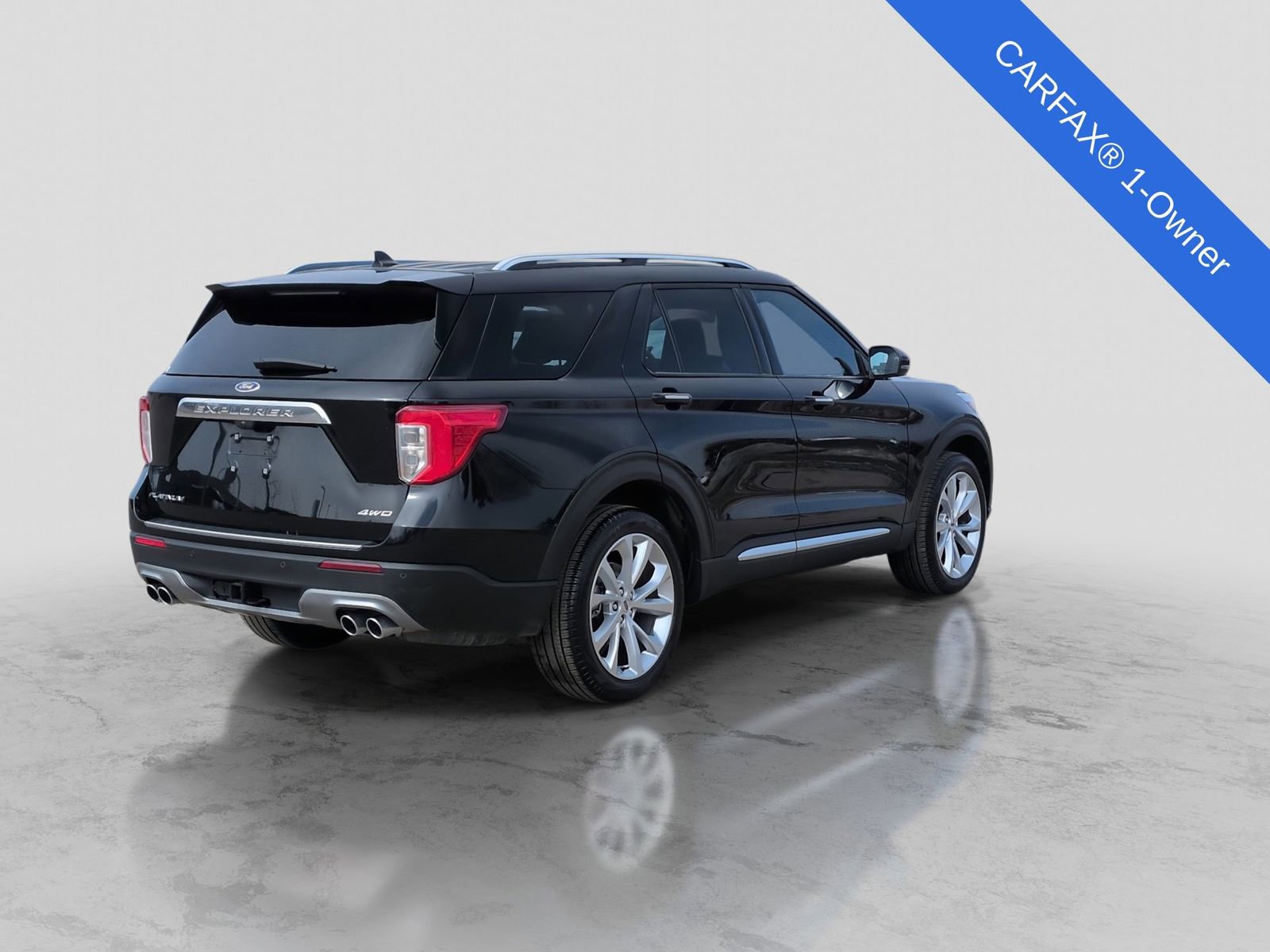 Used 2024 Ford Explorer Platinum w/ Technology Package image 8