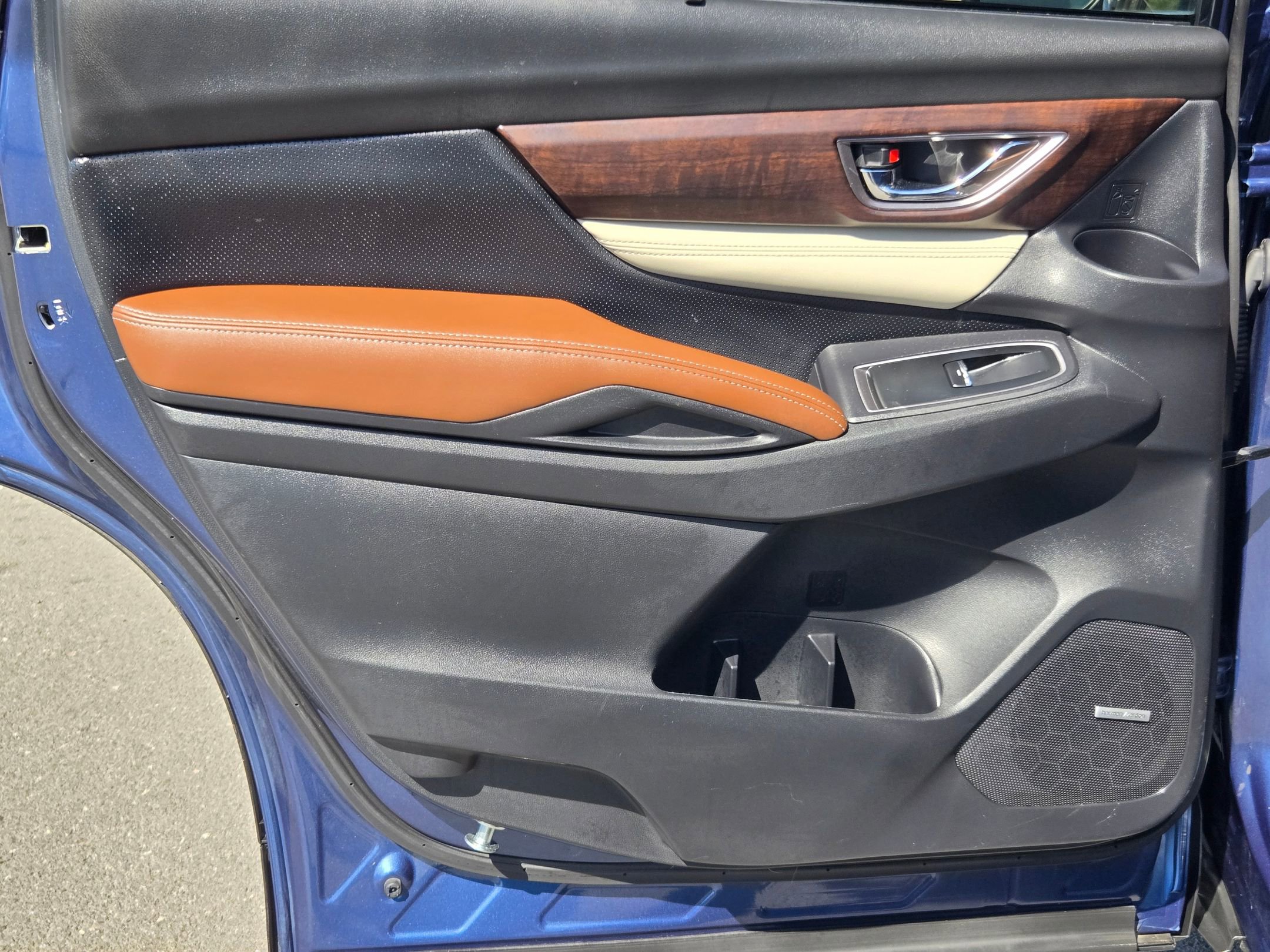 Used 2019 Subaru Ascent Touring w/ Popular Package #2 image 34