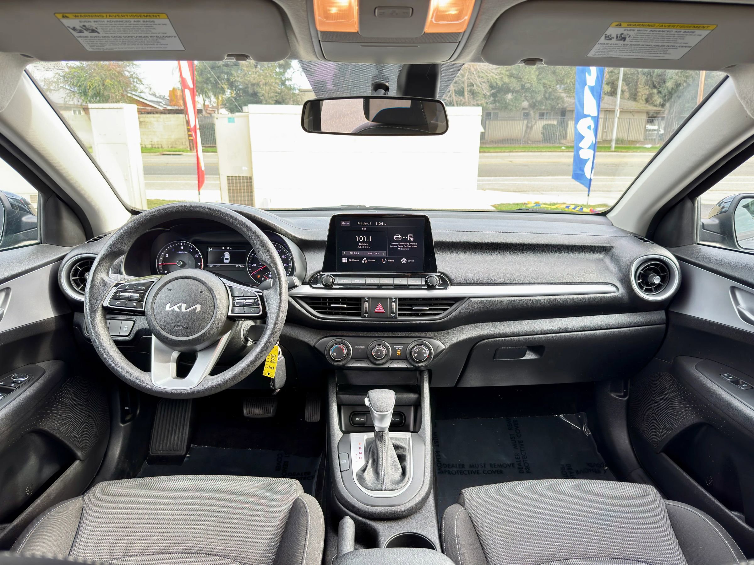 Used 2023 Kia Forte LXS image 6