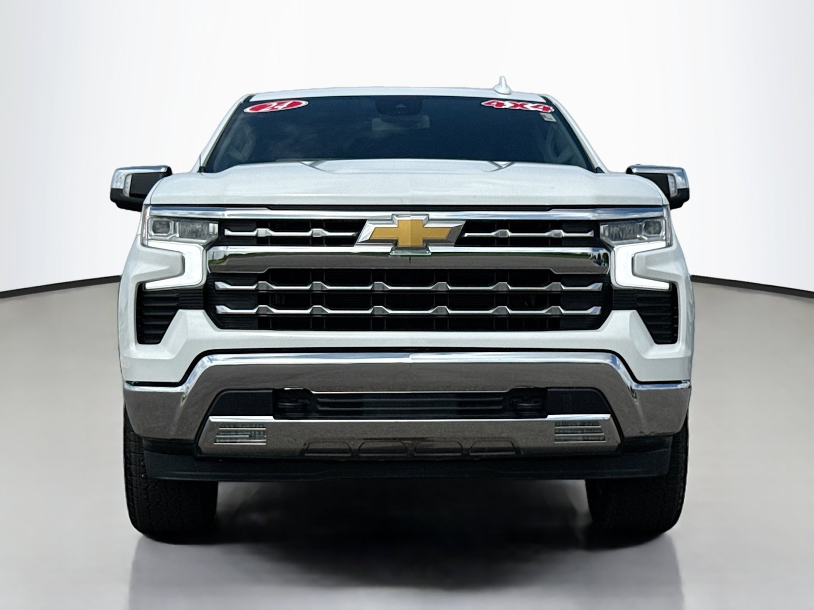 Used 2024 Chevrolet Silverado 1500 LTZ AWD/4WD image 17