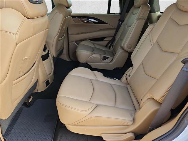 Used 2019 Cadillac Escalade Platinum image 21