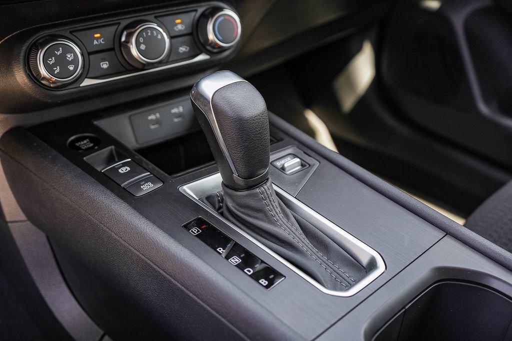 New 2026 Nissan Kicks S w/ Charging Package FWD image 22
