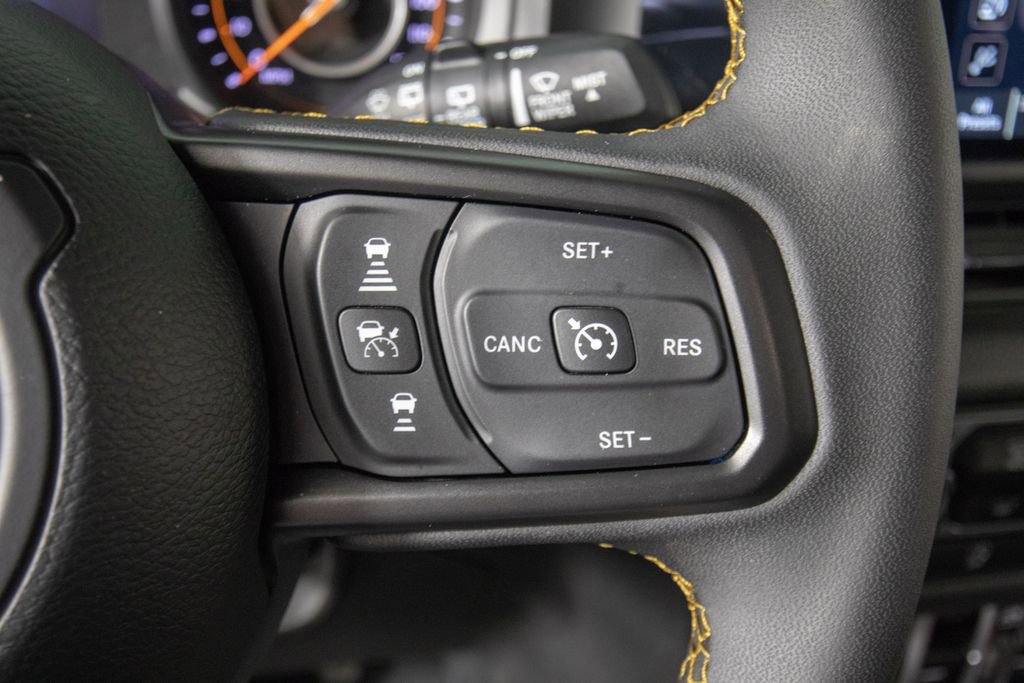 Used 2024 Jeep Wrangler Unlimited Sport AWD/4WD image 21