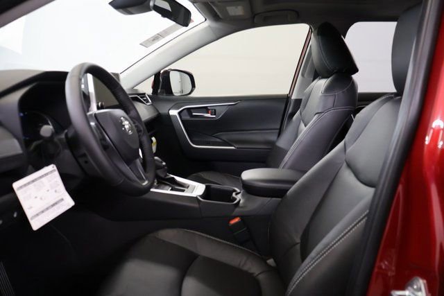 New 2025 Toyota RAV4 XLE image 12