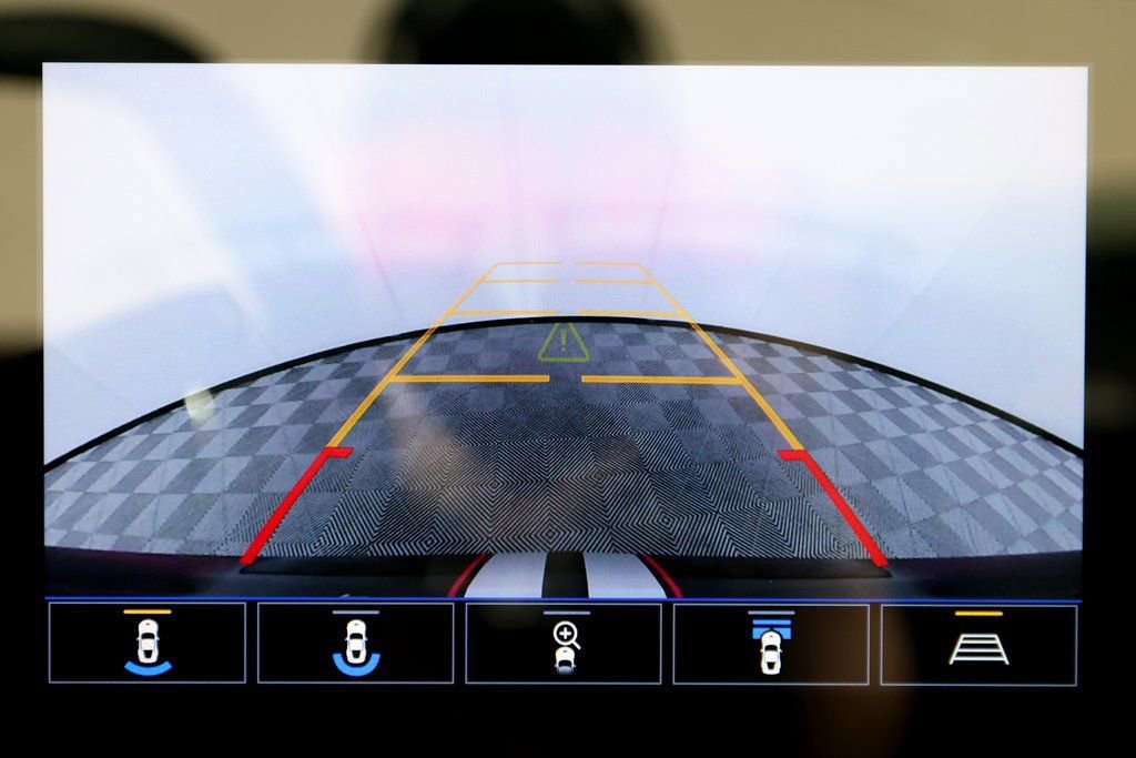 Used 2023 Chevrolet Corvette Stingray Premium Conv w/ Z51 Performance Package image 29