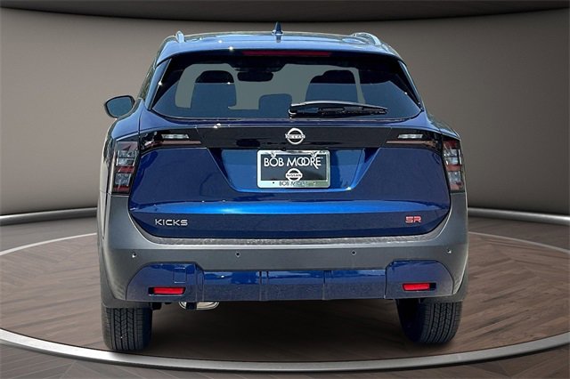New 2025 Nissan Kicks SR w/ Interior Electronics Package image 4