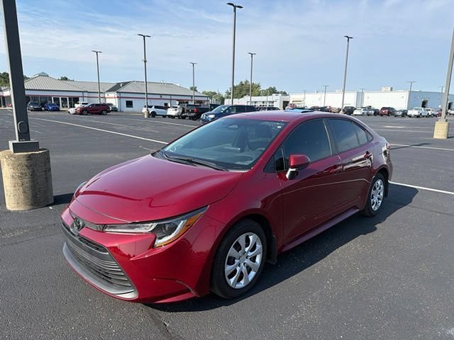 Certified 2025 Toyota Corolla LE FWD image 2