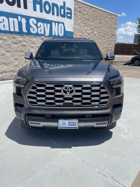 Used 2024 Toyota Sequoia Capstone AWD/4WD image 2