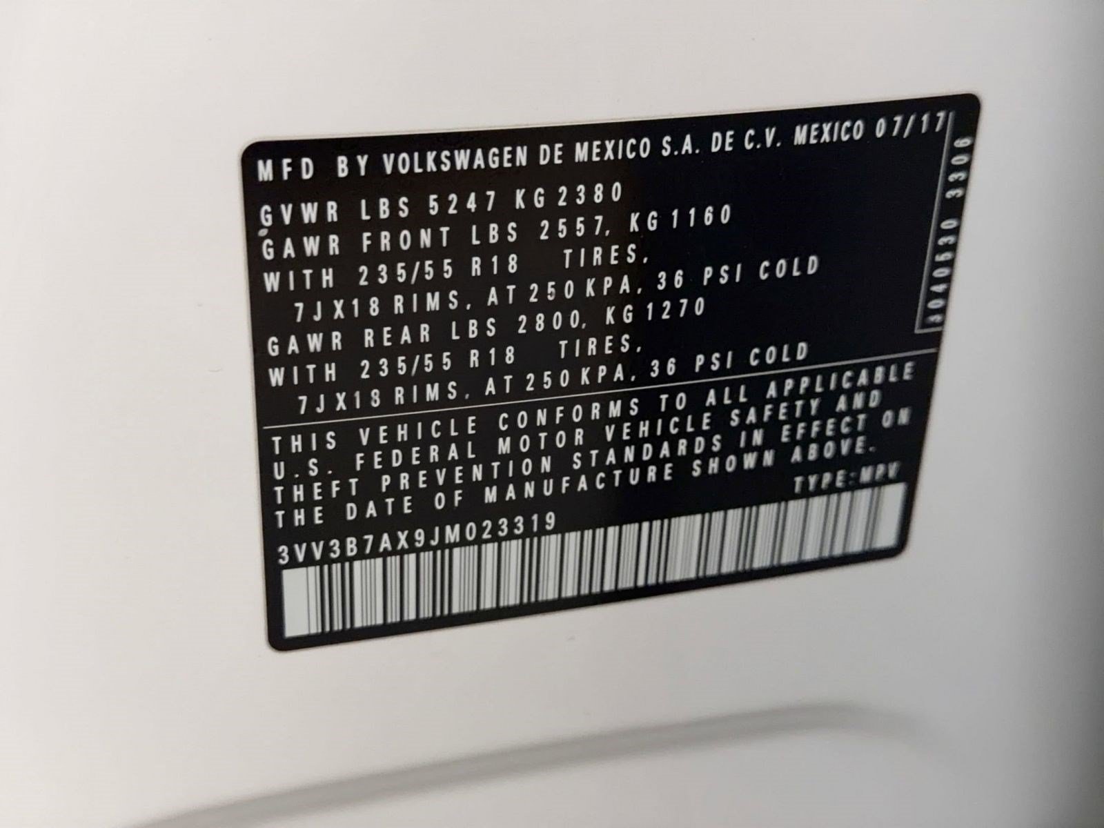 Used 2018 Volkswagen Tiguan SEL FWD image 20