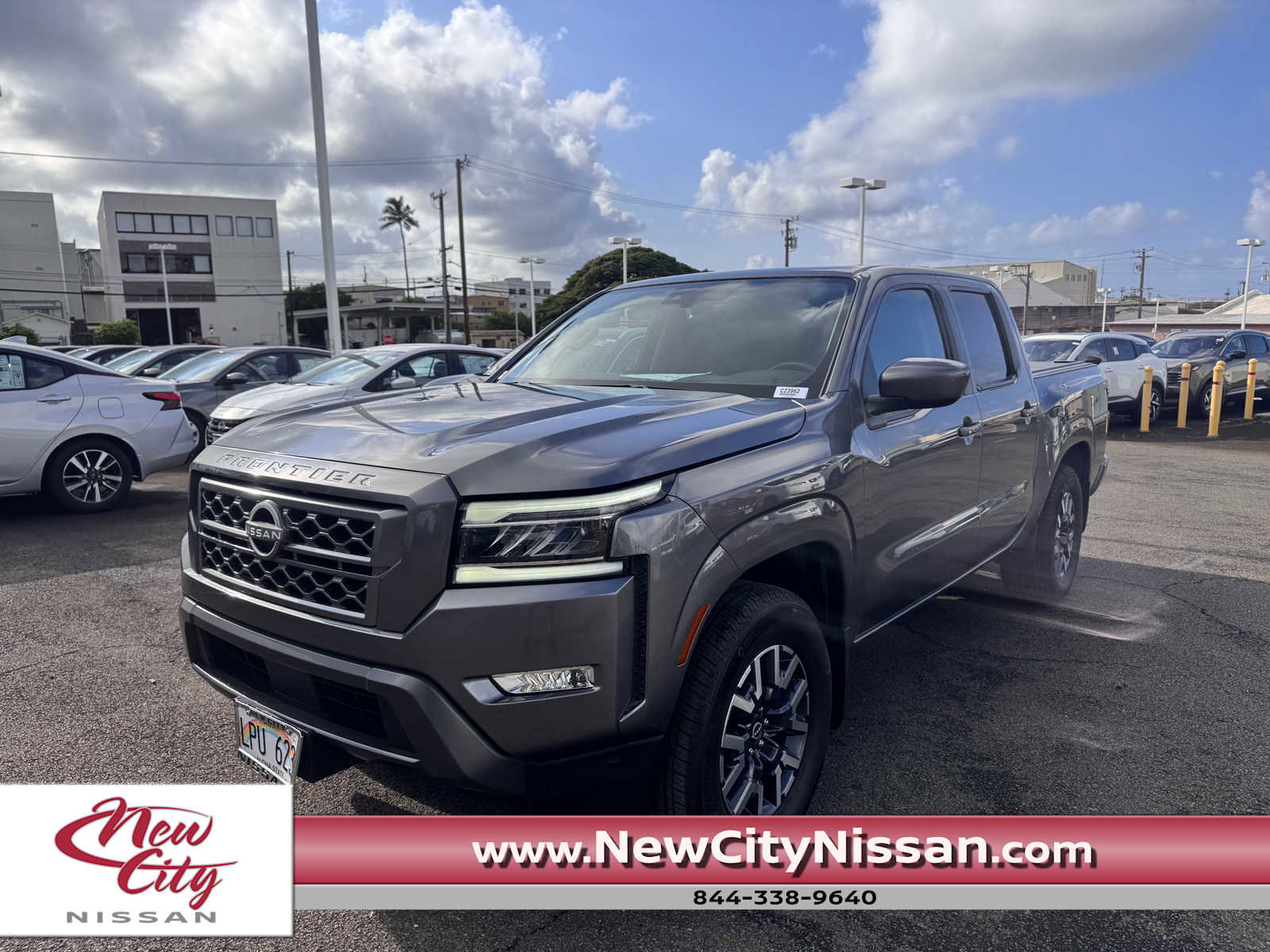 Used 2024 Nissan Frontier SL w/ Technology Package image 1