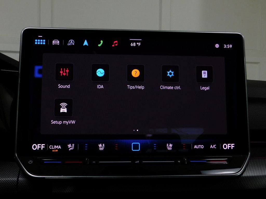 Used 2025 Volkswagen Golf 2.0T image 61