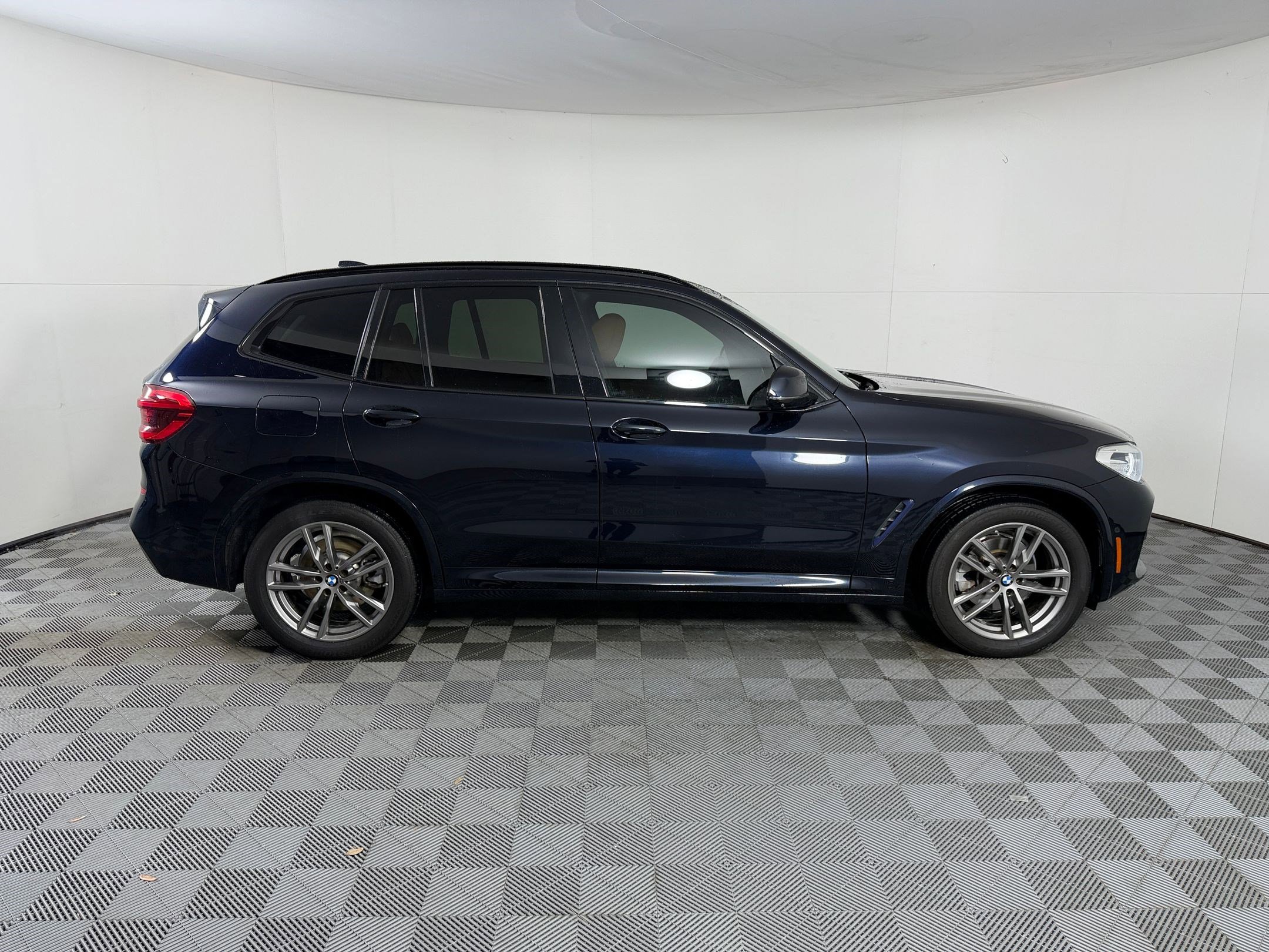 Used 2021 BMW X3 sDrive30i w/ M Sport Package RWD image 8