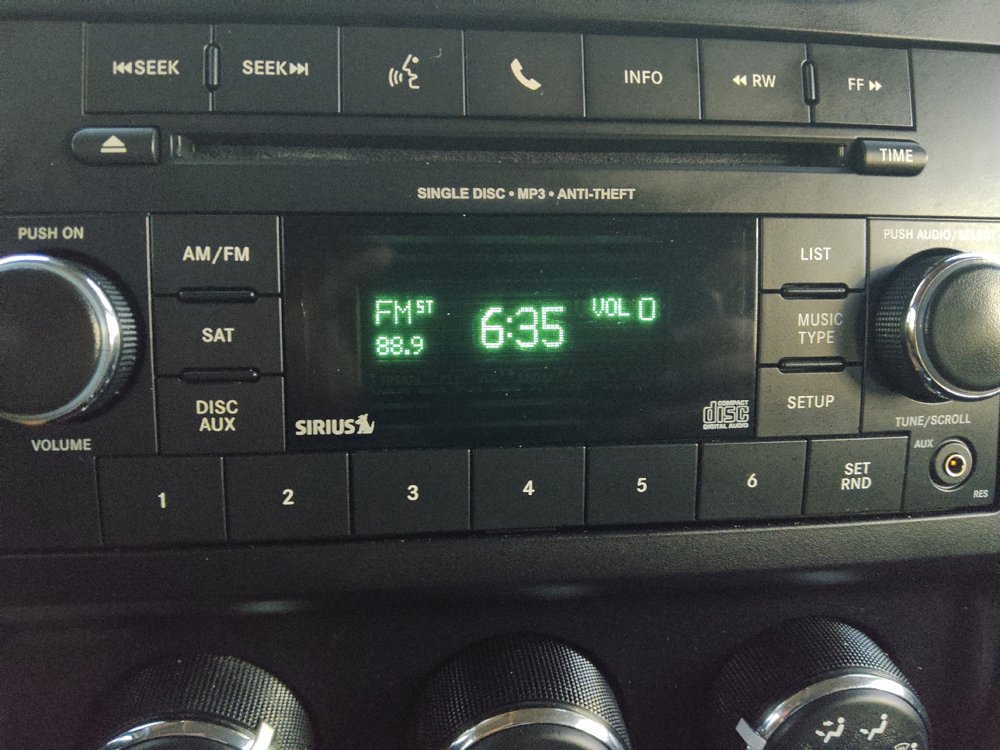 Used 2016 Jeep Patriot High Altitude FWD image 25
