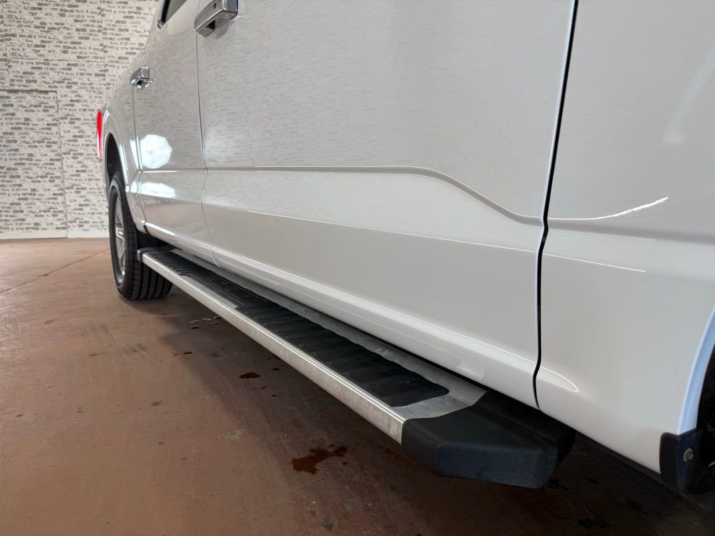 Used 2023 Ford F150 Lariat w/ FX4 Off-Road Package image 12