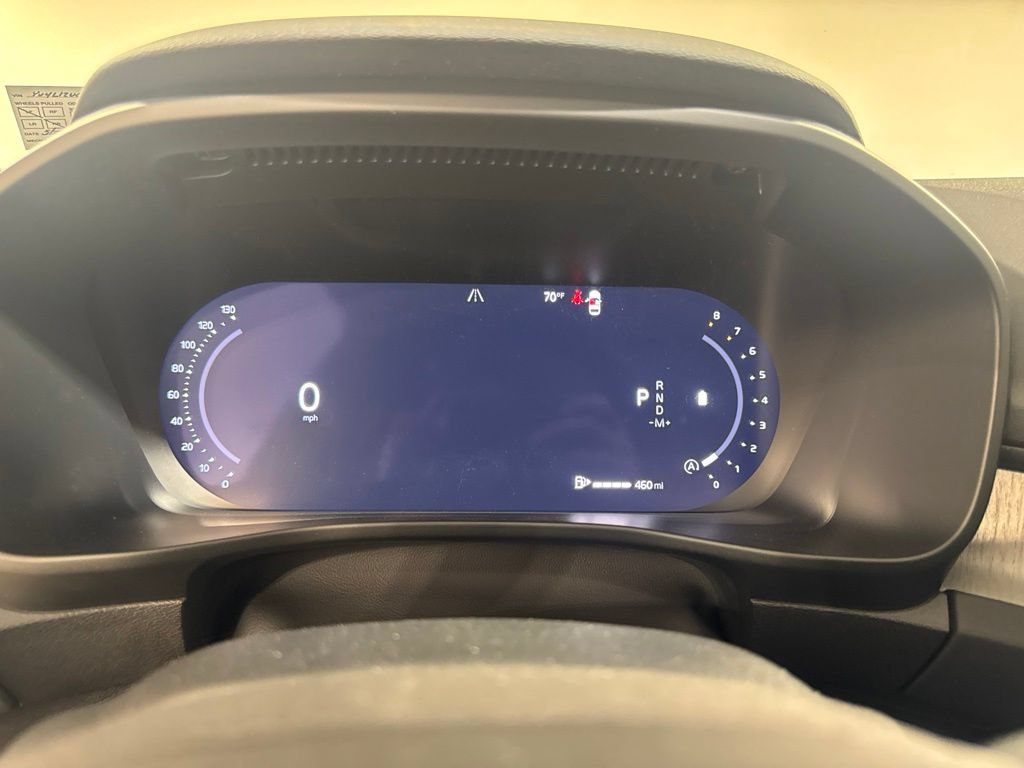 New 2026 Volvo XC40 B5 Plus w/ Climate Package AWD/4WD image 12