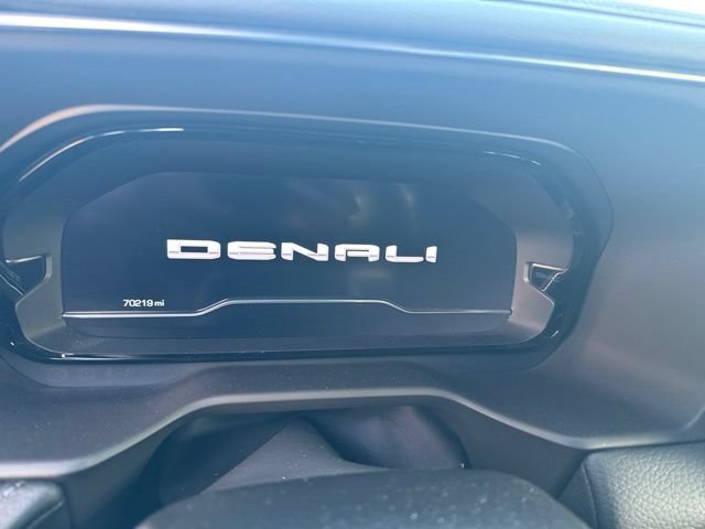 Used 2023 GMC Yukon XL Denali AWD/4WD image 7